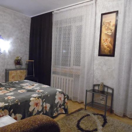 Apartment On Sobornaya 58 Khmel'nyts'kyy Exterior photo